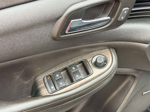 Used 2015 Chevrolet Malibu LTZ FWD image 16