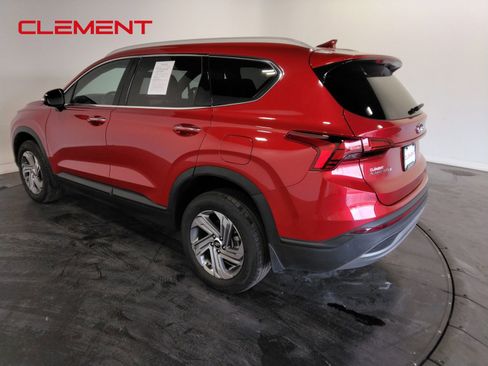 Used 2023 Hyundai Santa Fe SEL w/ Winter Weather Package image 7