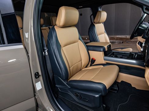 Used 2026 Ford F450 Lariat image 29