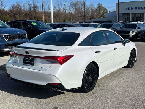 Used 2021 Toyota Avalon XSE image 26