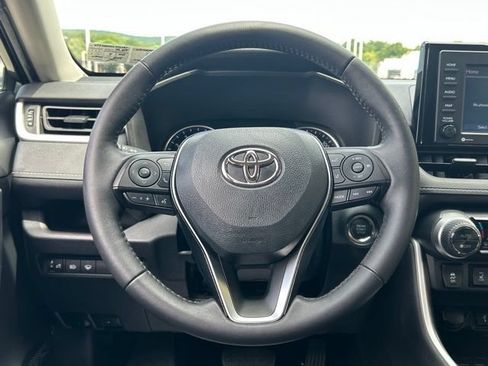 Certified 2022 Toyota RAV4 XLE w/ Convenience Package AWD/4WD image 48