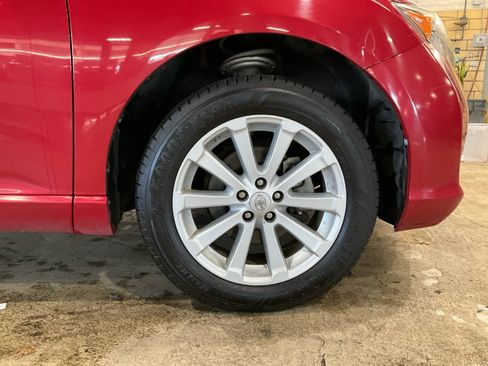 Used 2010 Toyota Venza Base image 19