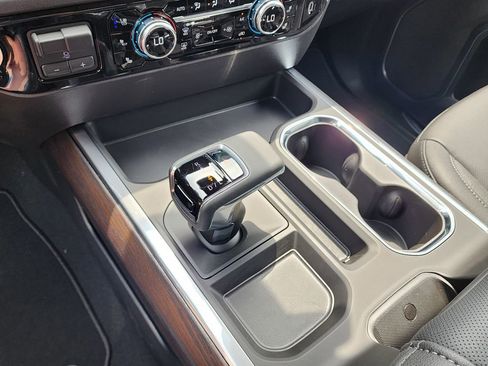 New 2026 GMC Sierra 1500 SLT w/ SLT Premium Plus Package image 30