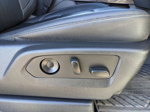 Used 2024 Chevrolet Silverado 2500 LTZ w/ LTZ Plus Package image 54