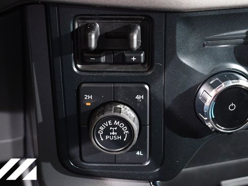 New 2025 Ford F150 XLT w/ Equipment Group 302A MID image 30