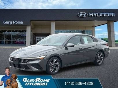 Certified 2024 Hyundai Elantra SEL w/ Convenience Package