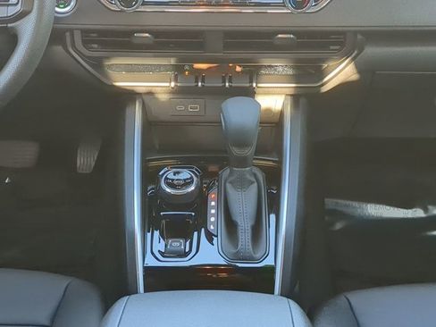 Used 2024 Chevrolet Colorado Trail Boss w/ Advanced Trailering Package image 18