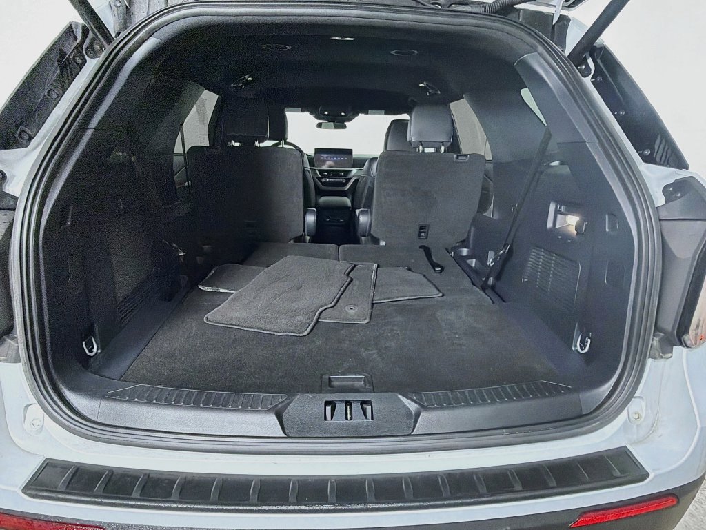 Used 2026 Ford Explorer ST-Line AWD/4WD image 27