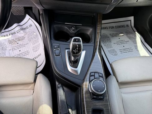 Used 2016 BMW 228i Convertible RWD image 22