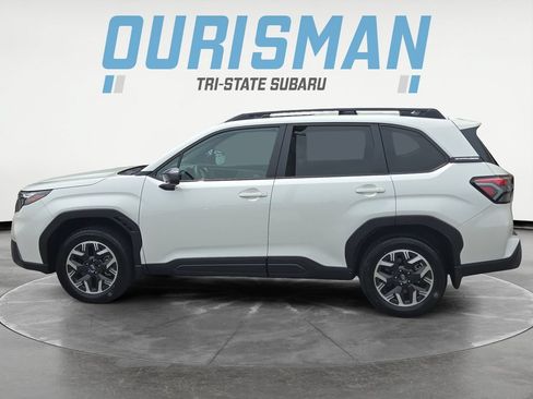 Certified 2026 Subaru Forester Premium w/ Base/Premium Package AWD/4WD image 3