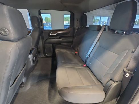Used 2025 Chevrolet Silverado 1500 LT Trail Boss w/ LPO, Dark Essentials Package AWD/4WD image 28