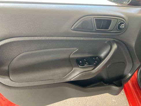 Used 2019 Ford Fiesta SE FWD image 7