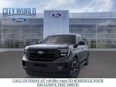 New 2026 Ford Expedition Max Active image 2