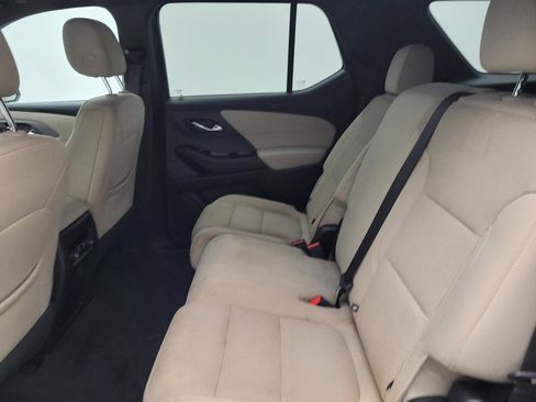 Used 2023 Chevrolet Traverse LS AWD/4WD image 18