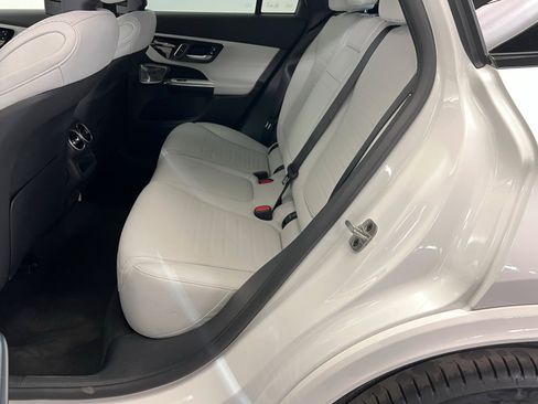 New 2026 Mercedes-Benz GLC 300 4MATIC image 21