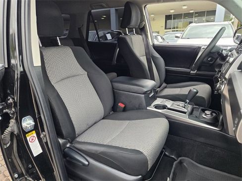 Used 2018 Toyota 4Runner SR5 image 17