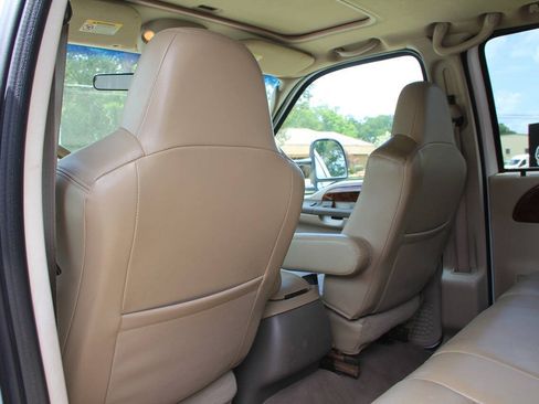 Used 2003 Ford F350 Lariat AWD/4WD image 20
