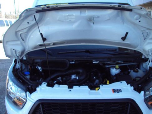 Used 2023 Ford Transit 250 Medium Roof AWD w/ Load Area Protection Package image 22