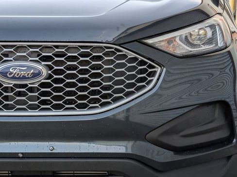 Used 2023 Ford Edge SE AWD/4WD image 9