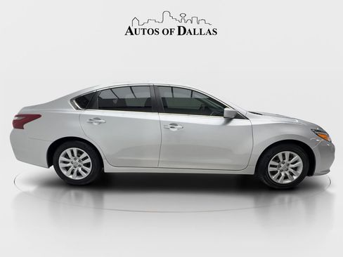 Used 2018 Nissan Altima 2.5 S w/ S Convenience Package FWD image 6