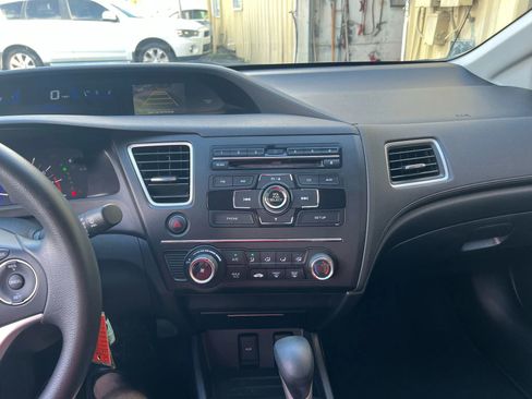 Used 2015 Honda Civic LX image 10