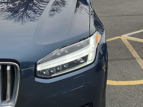 Certified 2024 Volvo XC90 T8 Plus image 9