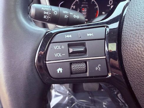 Used 2023 Honda Pilot Touring image 23