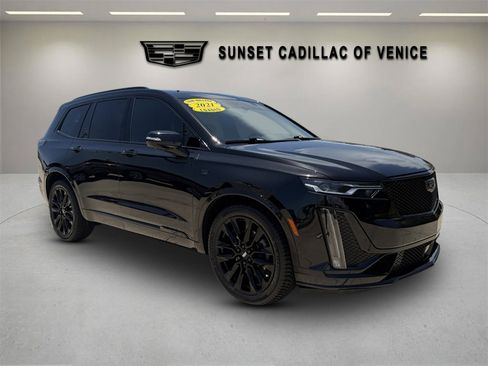 Used 2021 Cadillac XT6 Sport AWD/4WD image 1