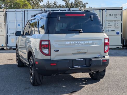 New 2025 Ford Bronco Sport Outer Banks AWD/4WD image 7