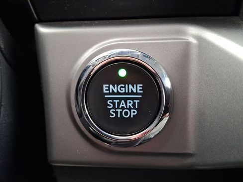 Certified 2022 Ford F150 XLT w/ Equipment Group 302A High image 22