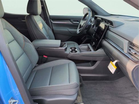New 2026 GMC Terrain AWD AT4 image 18