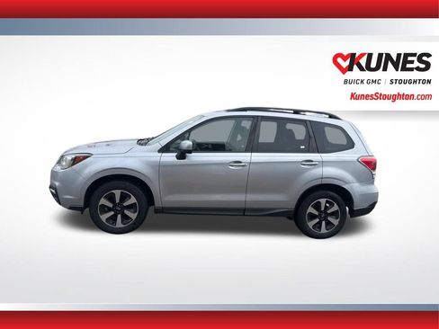 Used 2017 Subaru Forester 2.5i Premium w/ All-Weather Package image 6