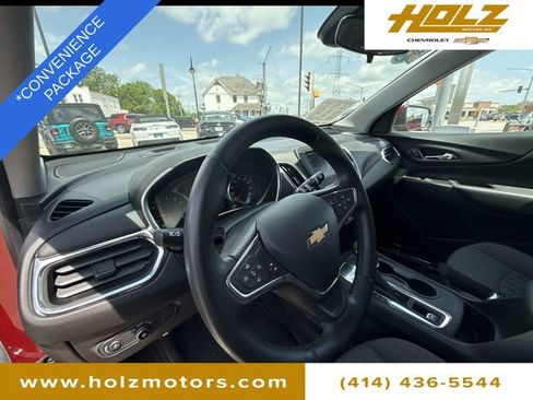 Certified 2023 Chevrolet Equinox LT FWD image 10
