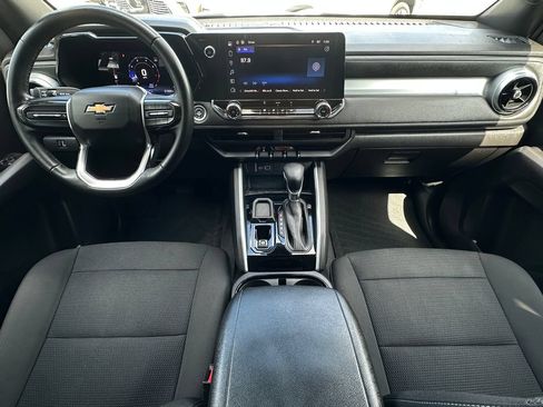 Used 2023 Chevrolet Colorado LT RWD image 9