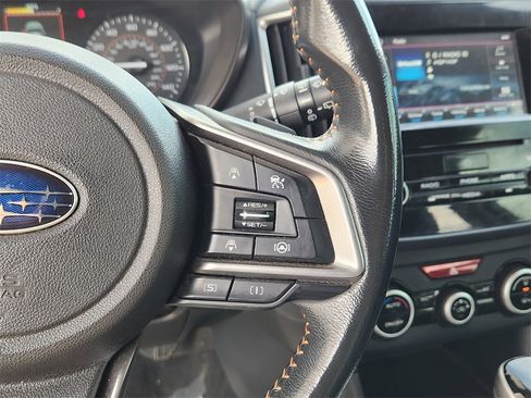 Used 2021 Subaru Crosstrek 2.0i Premium w/ Moonroof Package image 9