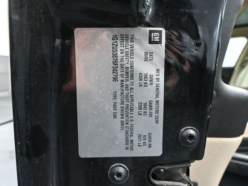 Used 2006 Chevrolet Malibu LTZ image 45