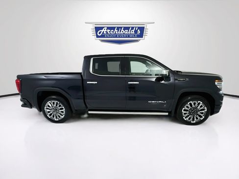 Used 2023 GMC Sierra 1500 Denali Ultimate AWD/4WD image 9