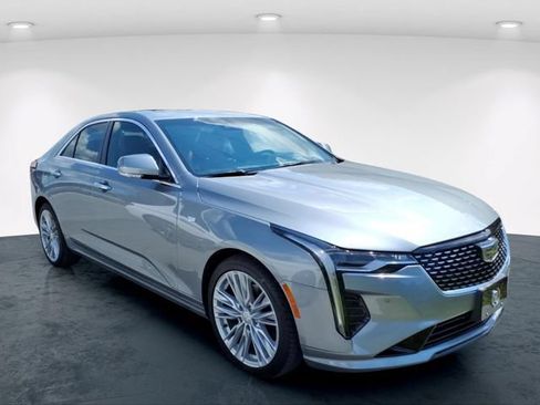 Used 2025 Cadillac CT4 Premium Luxury RWD image 10