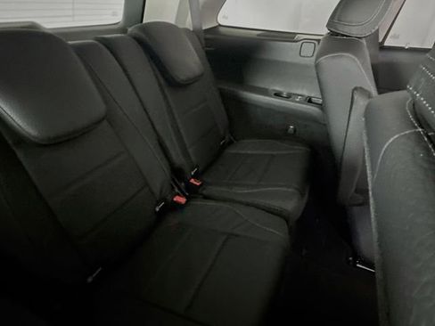New 2026 Mercedes-Benz GLS 450 4MATIC image 28
