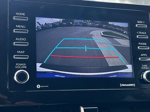 Used 2021 Toyota Camry SE w/ Carpet Mat Package (TMS) FWD image 17