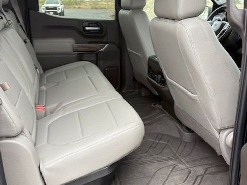 Used 2019 Chevrolet Silverado 1500 LT Trail Boss image 19