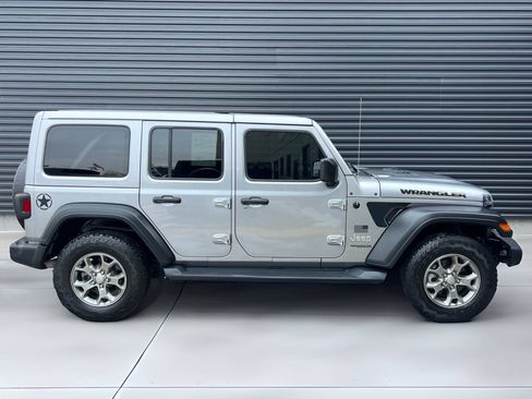 Used 2020 Jeep Wrangler Unlimited Sport AWD/4WD image 11