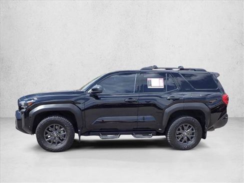 Used 2025 Toyota 4Runner SR5 AWD/4WD image 2