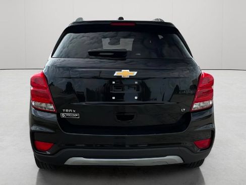 Used 2019 Chevrolet Trax LT w/ LT Convenience Package FWD image 5