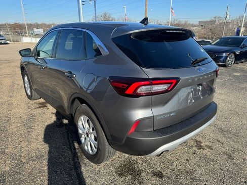 Certified 2023 Ford Escape Active image 4