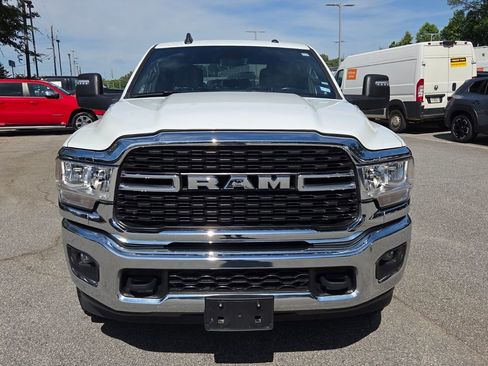 Used 2024 RAM 3500 Big Horn AWD/4WD image 2