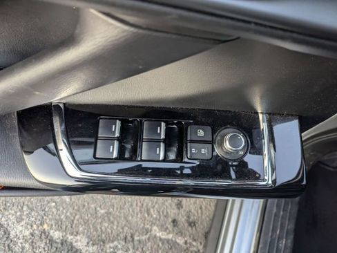 Used 2022 MAZDA CX-9 Touring w/ Touring Premium Package image 13