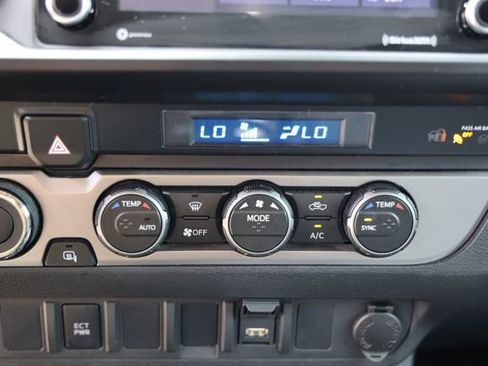 Certified 2023 Toyota Tacoma SR AWD/4WD image 20