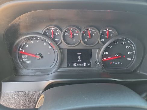 Used 2025 Chevrolet Silverado 1500 Custom Trail Boss AWD/4WD image 22