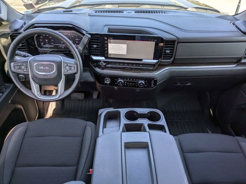 Used 2024 GMC Sierra 1500 Elevation AWD/4WD image 9
